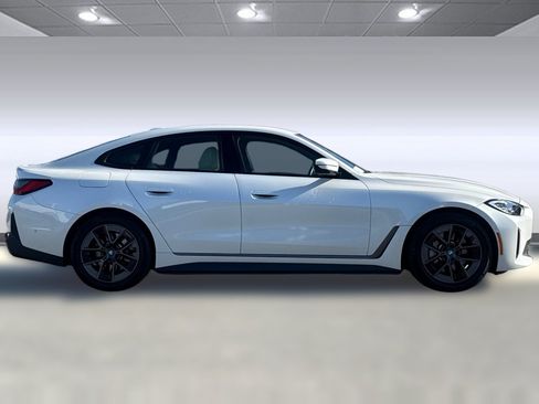 Used 2023 BMW i4 eDrive35 RWD image 8