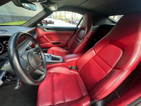 Certified 2022 Porsche 911 Carrera S RWD image 5