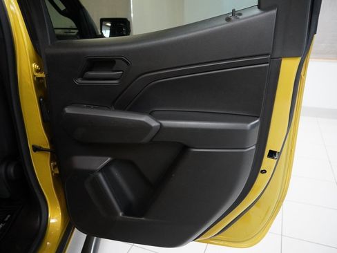 Used 2023 Chevrolet Colorado Trail Boss w/ Advanced Trailering Package image 24