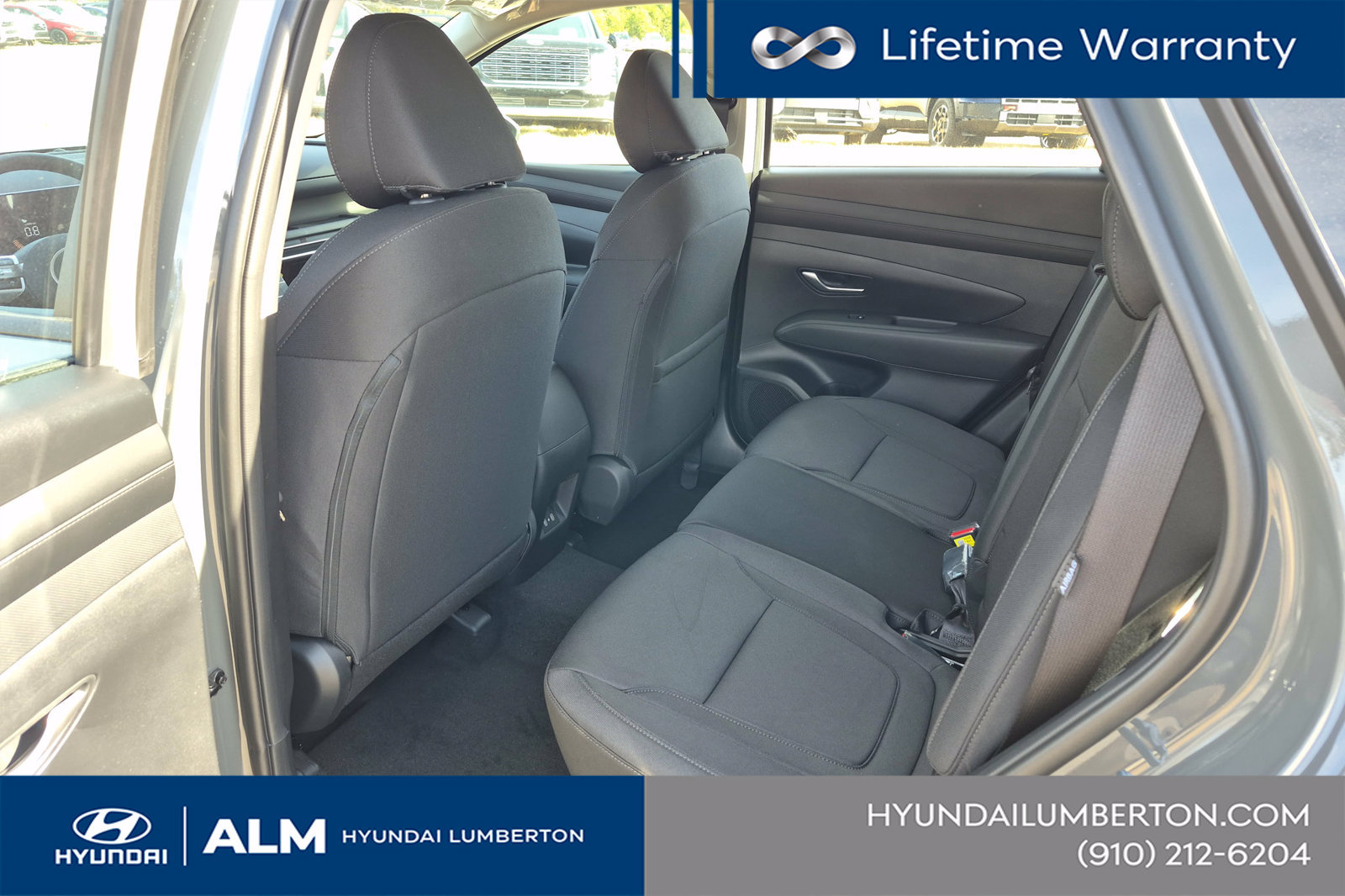 New 2026 Hyundai Tucson SE w/ Tow & Go Package FWD image 16