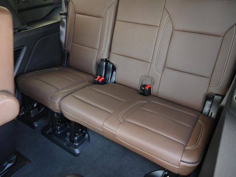 Used 2026 Chevrolet Tahoe High Country w/ Sun And Tow Package image 12