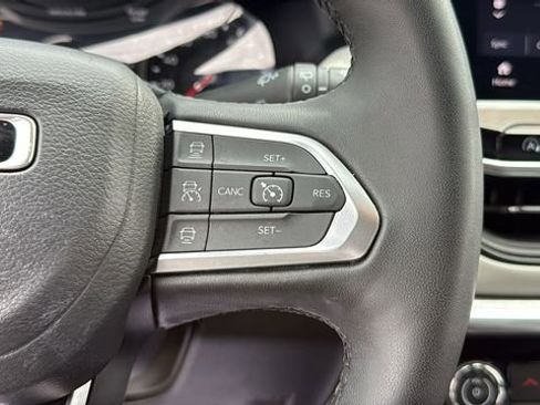 Used 2024 Jeep Compass Limited AWD/4WD image 22