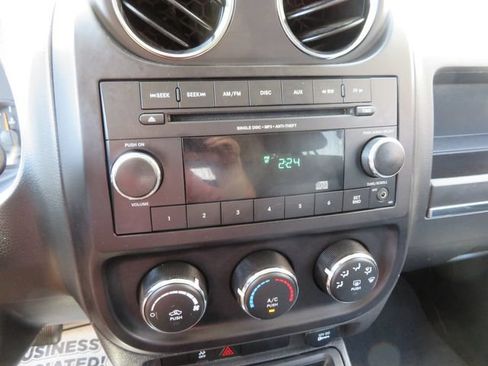 Used 2015 Jeep Patriot Sport w/ Power Value Group FWD image 22