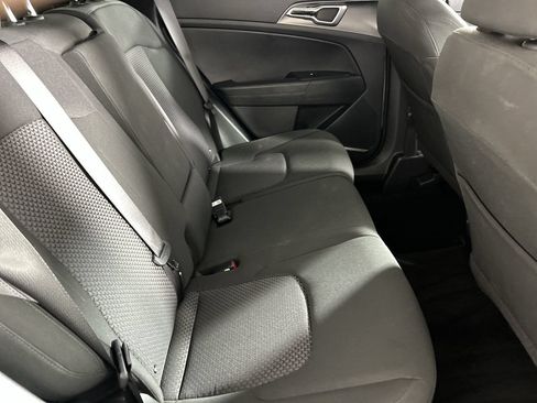 Used 2026 Kia Sportage LX FWD image 25