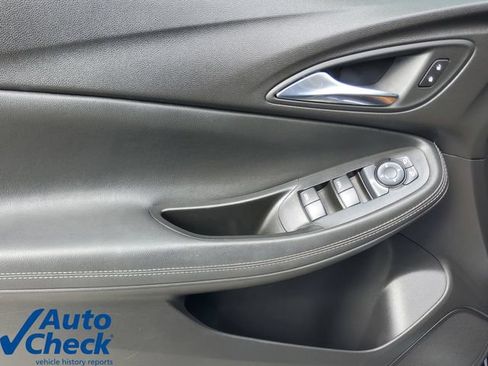 Used 2023 Buick Encore GX Preferred FWD image 21