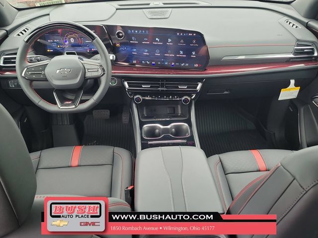 New 2026 Chevrolet Traverse RS w/ LPO, Floor Liner Package FWD image 11