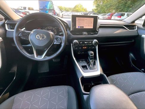 Used 2023 Toyota RAV4 XLE w/ Convenience Package AWD/4WD image 20
