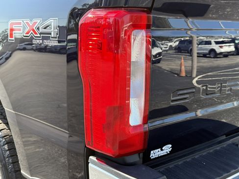 Certified 2023 Ford F350 XLT w/ FX4 Off-Road Package image 8