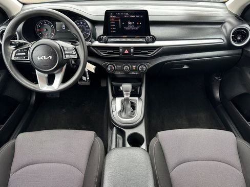 Used 2023 Kia Forte LXS w/ LXS Technology Package image 13