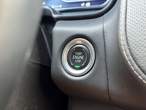 Used 2024 Chevrolet Tahoe Premier image 24