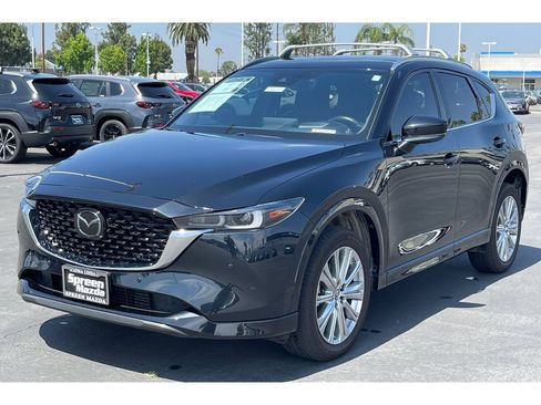 Used 2022 MAZDA CX-5 Signature AWD/4WD image 2