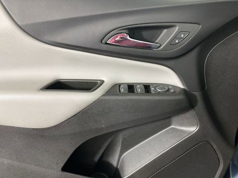 Used 2024 Chevrolet Equinox LS w/ LS Convenience Package image 24