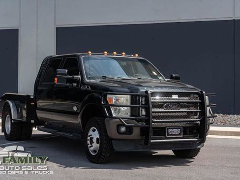 Used 2015 Ford F350 King Ranch w/ FX4 Off-Road Package AWD/4WD image 13