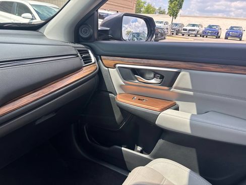 Used 2020 Honda CR-V Touring image 23