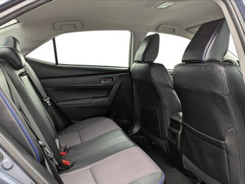 Used 2018 Toyota Corolla SE FWD image 18