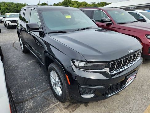 New 2025 Jeep Grand Cherokee Laredo X w/ Luxury Tech Group I AWD/4WD image 1