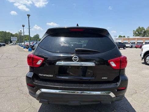 Used 2019 Nissan Pathfinder S AWD/4WD image 10