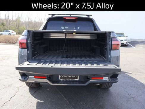 Used 2022 Hyundai Santa Cruz Limited AWD/4WD image 21