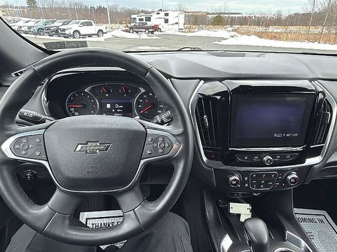 Used 2023 Chevrolet Traverse RS w/ LPO, Cargo Package AWD/4WD image 29
