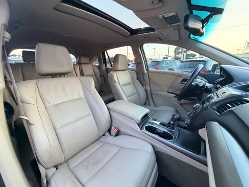 Used 2015 Acura RDX FWD image 21