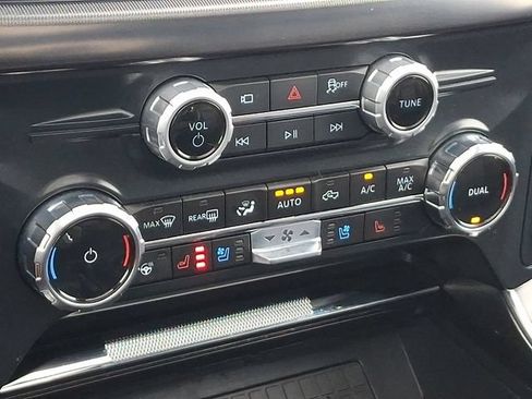 Used 2025 Ford F150 Raptor AWD/4WD image 13