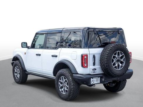 Certified 2025 Ford Bronco Badlands AWD/4WD image 8
