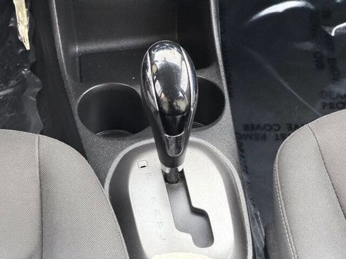 Used 2021 Chevrolet Spark LT image 18