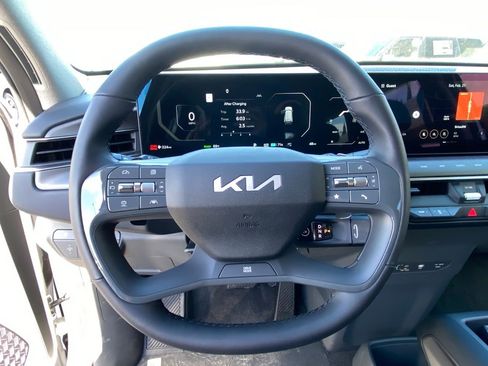 New 2026 Kia EV9 Light image 17