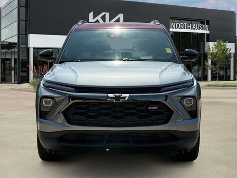Used 2025 Chevrolet TrailBlazer RS w/ Convenience Package FWD image 5
