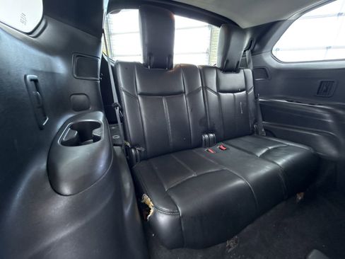 Used 2016 Nissan Pathfinder Platinum w/ Family Entertainment Package image 42