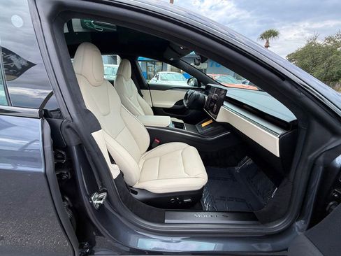 Used 2023 Tesla Model S Plaid image 35