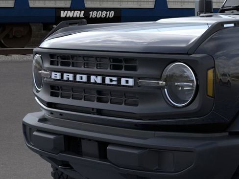 New 2026 Ford Bronco 2-Door image 19