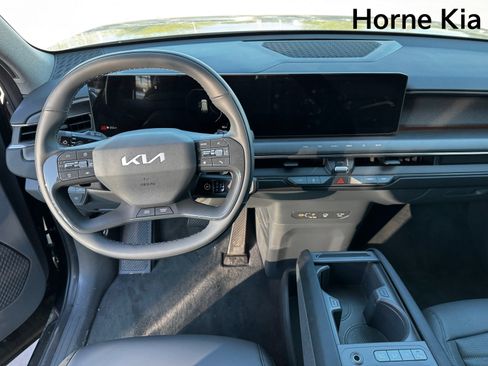 New 2026 Kia EV9 Land image 13
