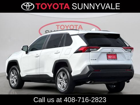 Used 2024 Toyota RAV4 XLE FWD image 7