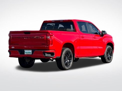 Used 2023 Chevrolet Silverado 1500 RST image 3