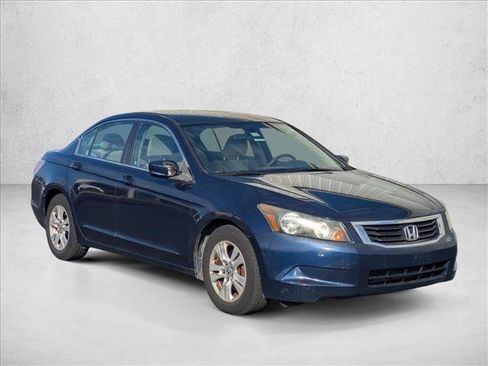 Used 2010 Honda Accord LX-P image 3