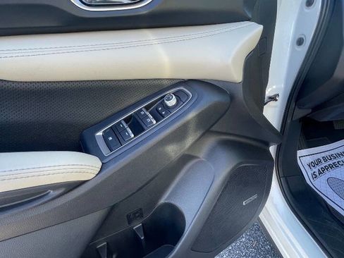 Used 2021 Subaru Ascent Limited w/ Technology Package image 13