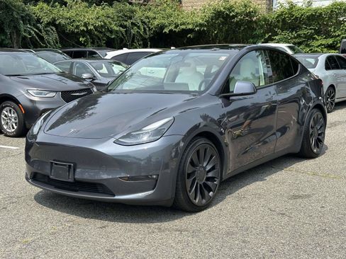 Used 2022 Tesla Model Y Performance AWD/4WD image 7