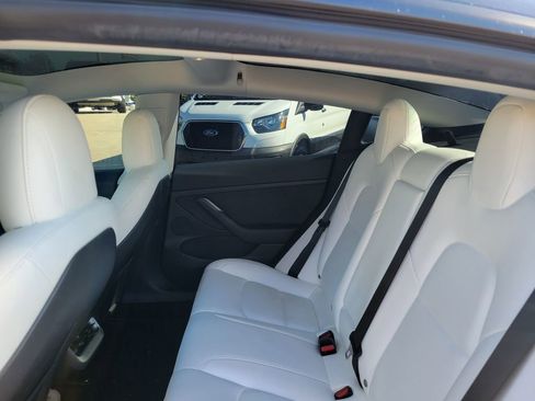 Used 2022 Tesla Model 3 Base image 7