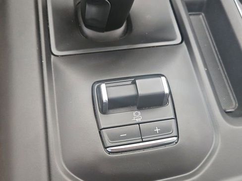 Used 2024 GMC Sierra 1500 Denali Ultimate AWD/4WD image 42