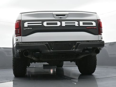 Used 2019 Ford F150 Raptor w/ Equipment Group 802A Luxury image 26