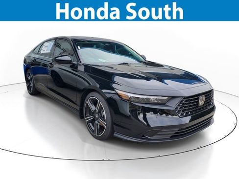 New 2026 Honda Accord SE image 1
