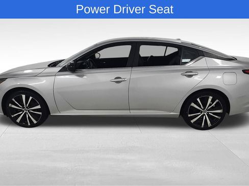 Used 2022 Nissan Altima 2.5 SR FWD image 6