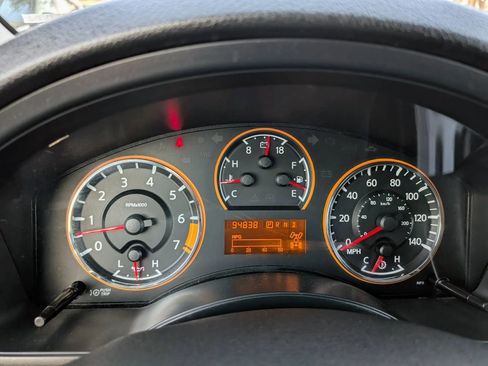 Used 2013 Nissan Armada Platinum AWD/4WD image 11