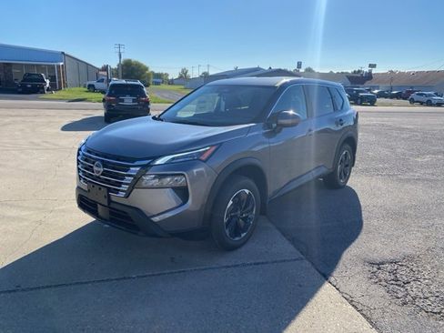 New 2026 Nissan Rogue SV image 2