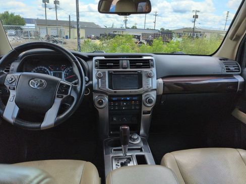 Used 2014 Toyota 4Runner Limited AWD/4WD image 13