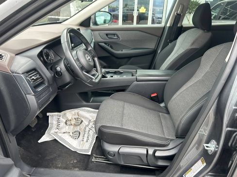 Used 2022 Nissan Rogue S FWD image 11