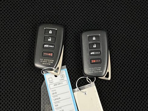 Used 2019 Lexus RX 350L FWD image 9