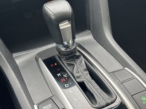 Used 2018 Honda Civic EX-L image 21
