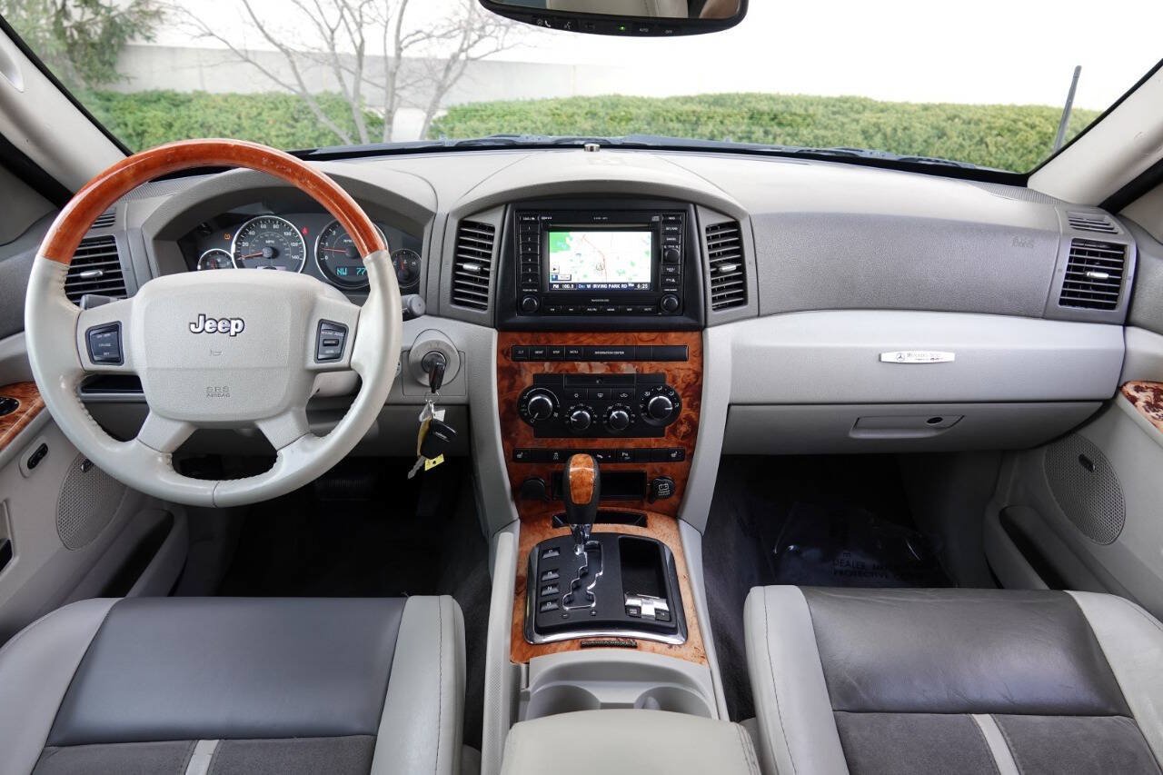 Used 2007 Jeep Grand Cherokee Overland AWD/4WD image 70